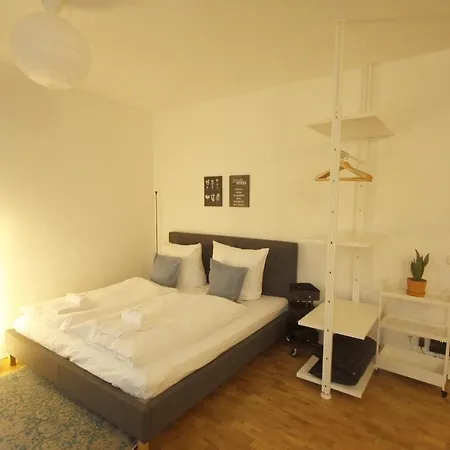 Apartamento Nuvoom Workation, Highspeed Internet, Zentral In Der Dresdner Innenstadt Dresde